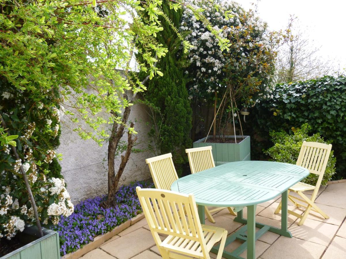 Le Reflet Des Vignes Bed & Breakfast Comblanchien Bagian luar foto